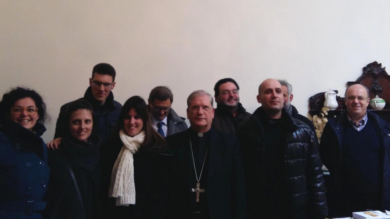 Il vescovo pungola la Chiesa pistoiese: più attenzione ai poveri e meno ai campanilismi