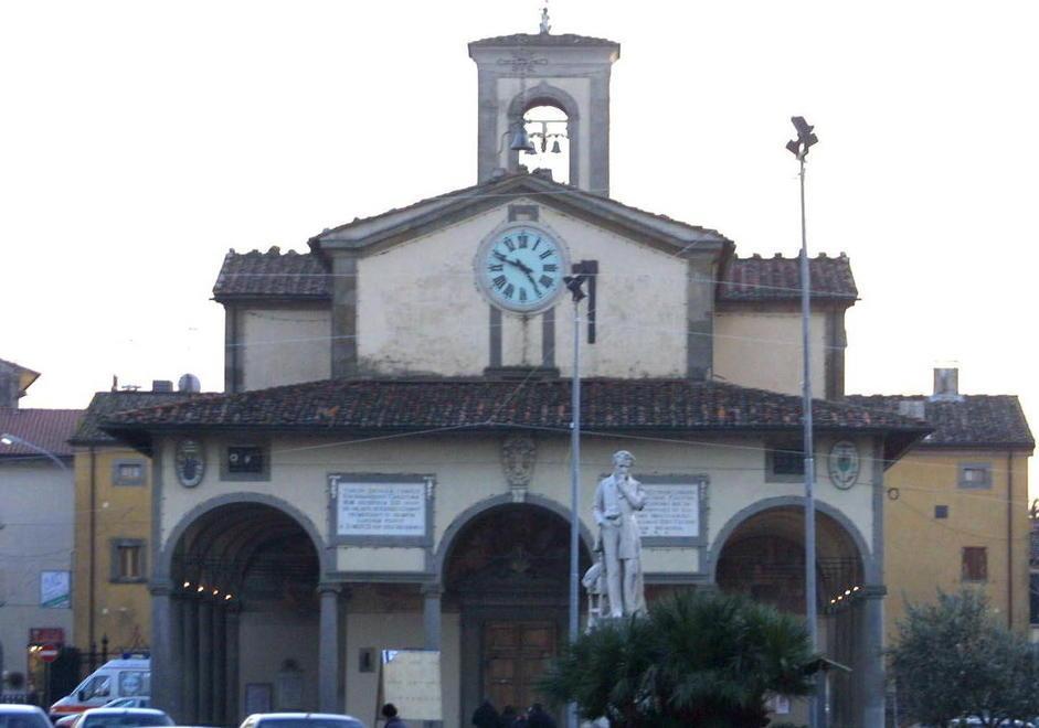 Il nuovo vescovo apre la porta della Misericordia