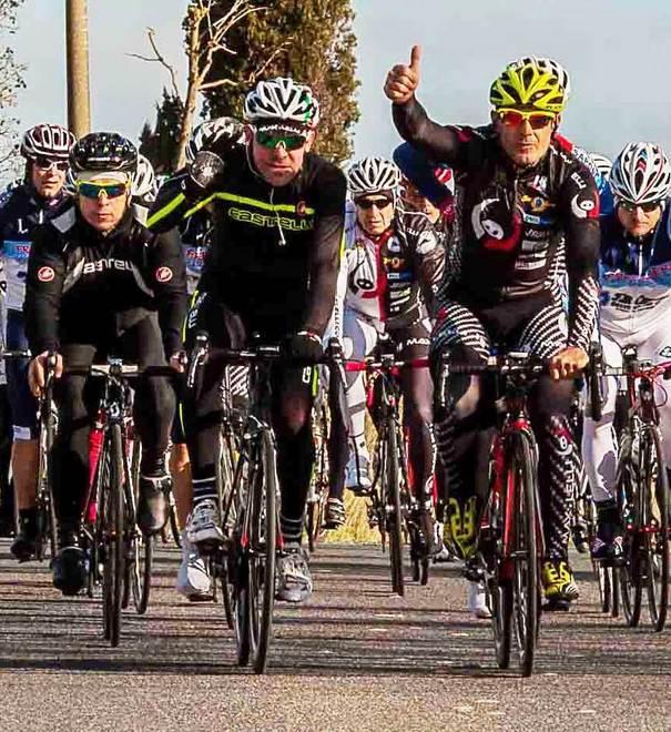 Team Lelli pedala per una onlus da Camaiore a Marsiliana