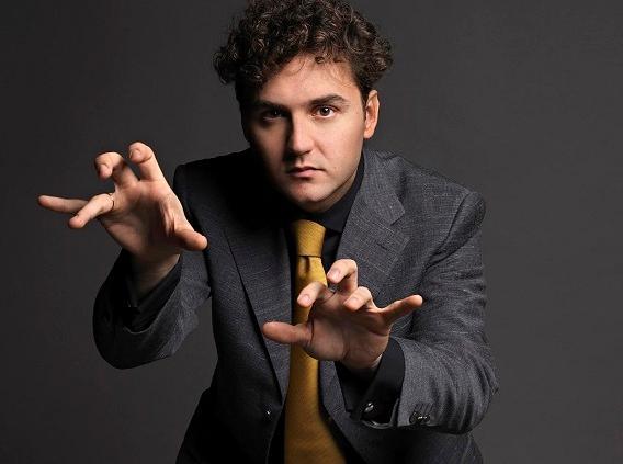 Domenica mattina a concerto Al Comunale c’è Albanese 