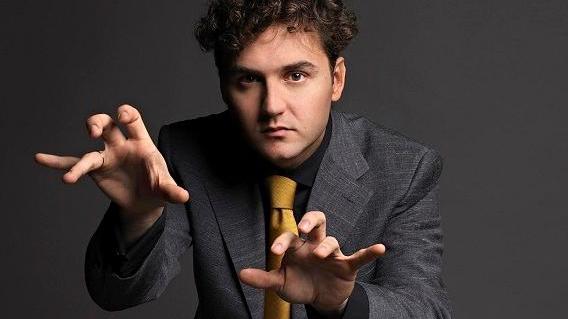 Domenica mattina a concerto Al Comunale c’è Albanese
