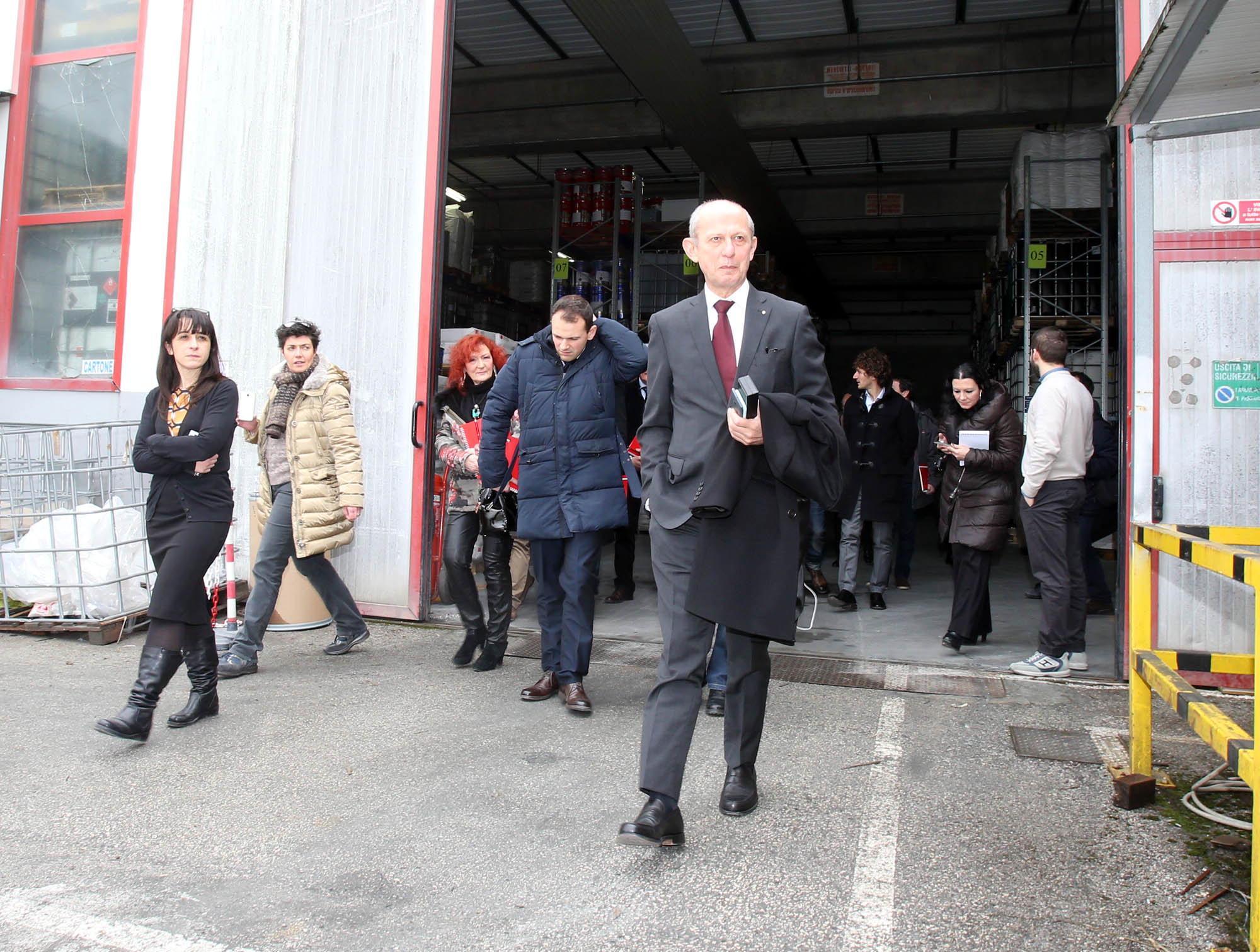 L’assessore regionale Stefano Ciuoffo in visita alla Verinlegno (Foto Nucci)