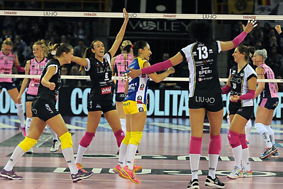 Liu Jo: prova di forza a Busto Arsizio 
