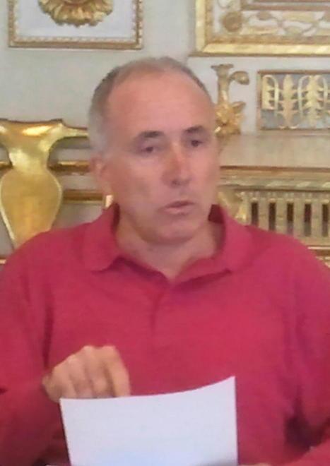 Minaccia l’assessore: sarà processato