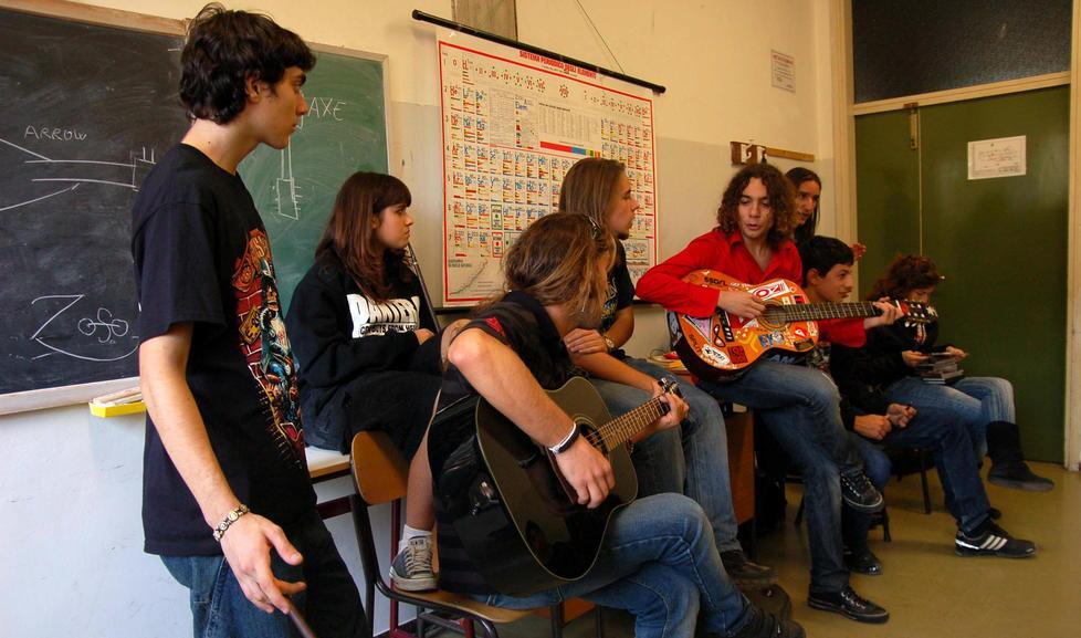 Apre il laboratorio musicale dove si combatte il disagio 