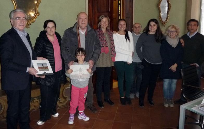 La giunta premia Lorenzo Roteglia 