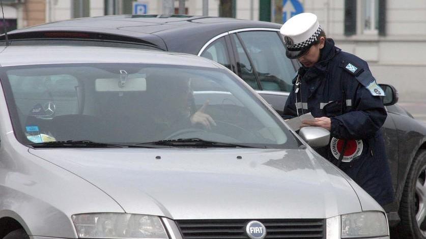 Domenica in auto, grazie alla pioggia
