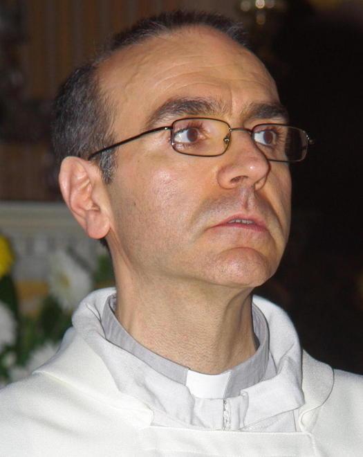 È don Fabio Bellentani il parroco di Gesù Redentore