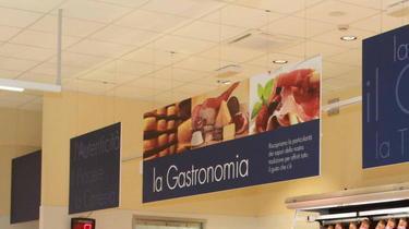 L'interno del supermercato Conad (foto d'archivio)