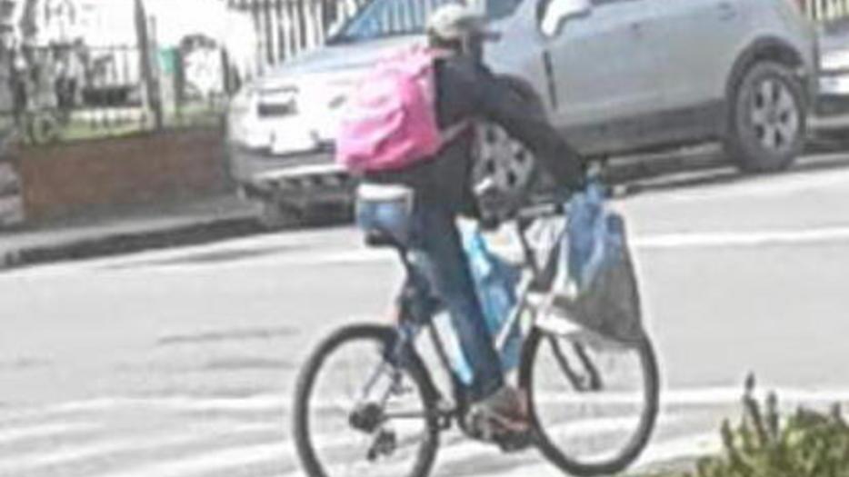 Nuovi raid nei cassonetti dei vestiti