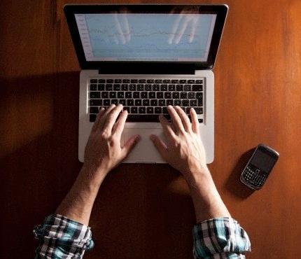 Imprenditori su internet per superare l’insularità 