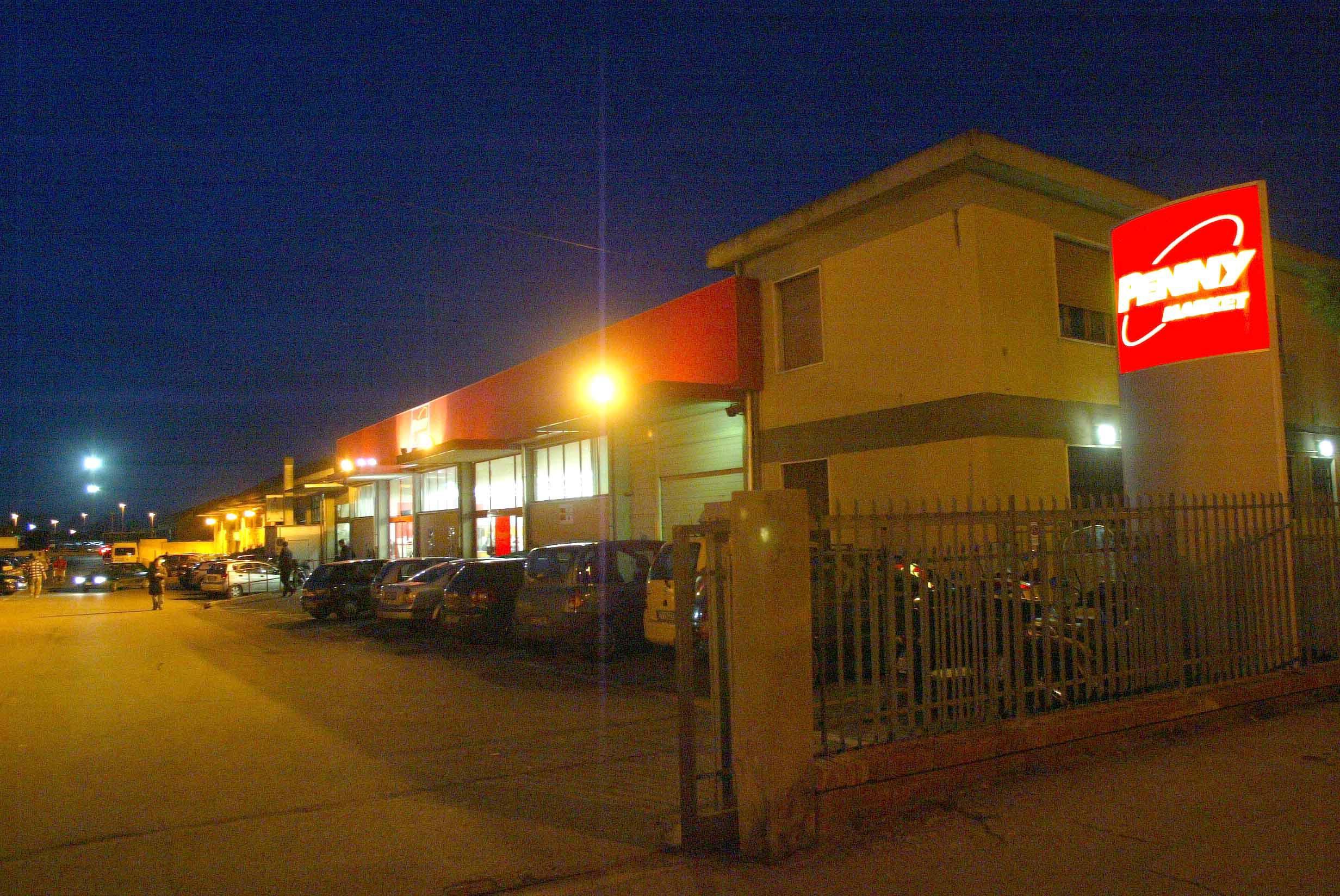 Il Penny Market di via Pisana
