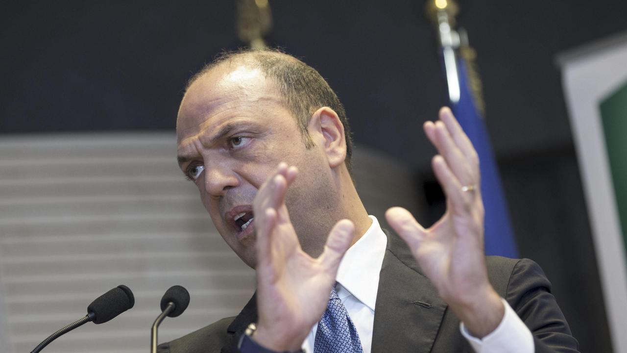 Il ministro dell'Interno, Angelino Alfano