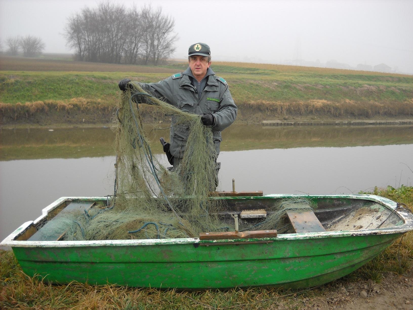 Recuperato un chilometro di reti da pesca di grande cattura 