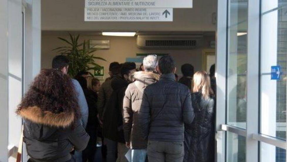 Vaccinazioni per la meningite sempre più corsa agli ambulatori 