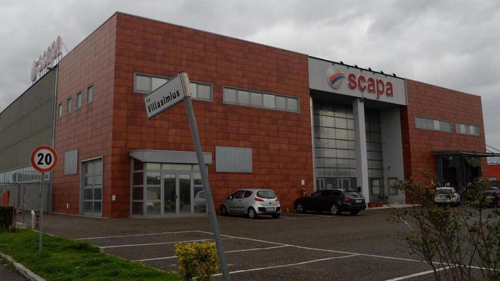Spariti telefoni e caffè A uno studente rubato il portafoglio