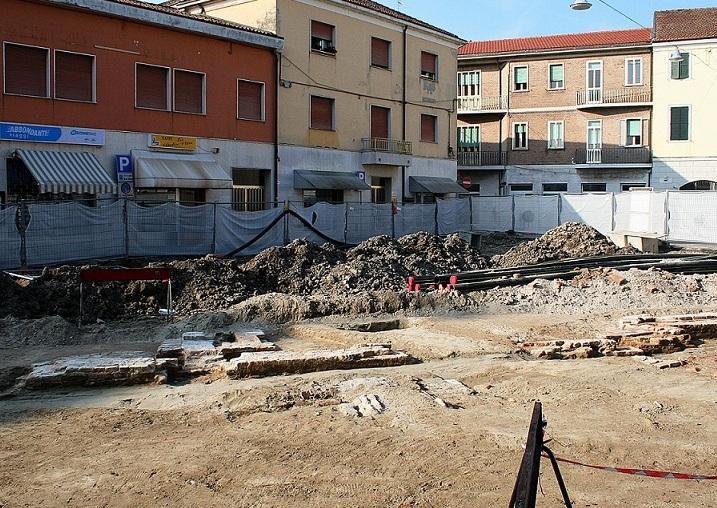 A Codigoro gli scavi di piazza Matteotti in un incontro 