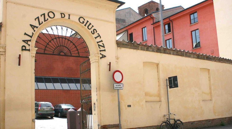 «Il prete è stato assolto ma la punizione resta» 