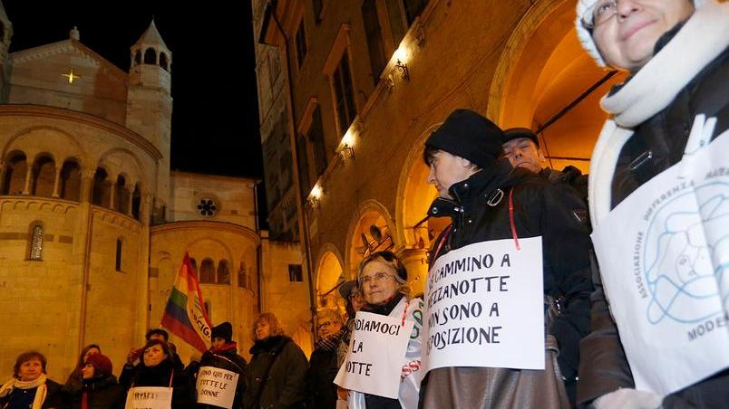 Udi di nuovo in marcia: «Donne, la paura abita anche a Modena»