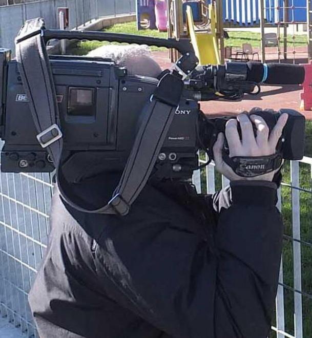 I residenti contestano la diretta tv 