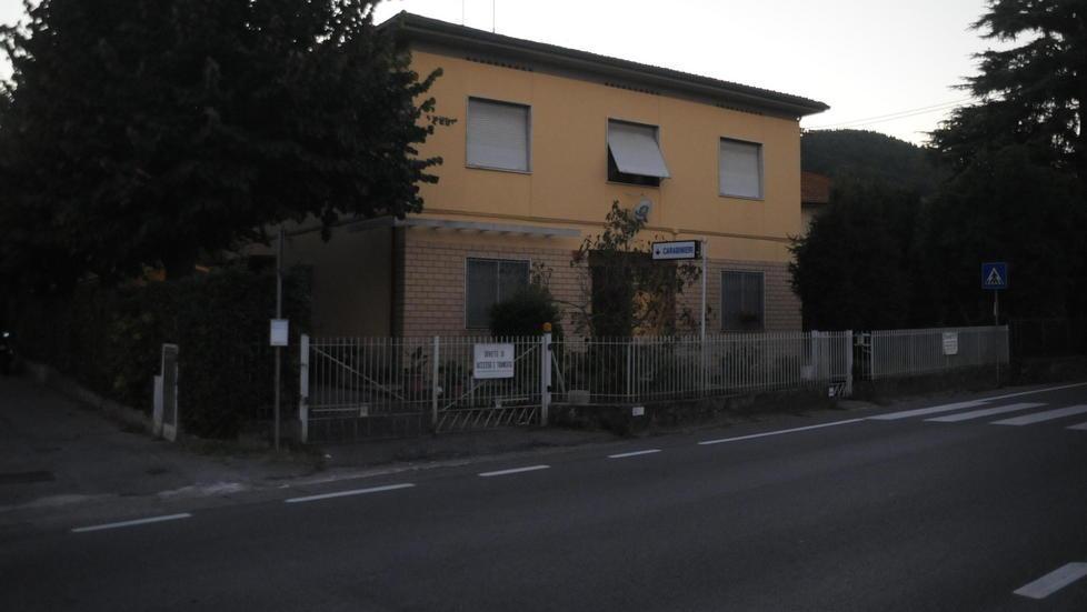 Comune e prefettura “salvano” la caserma di Pieve di Compito 