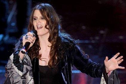 Irene Fornaciari: «Canto i migranti» 