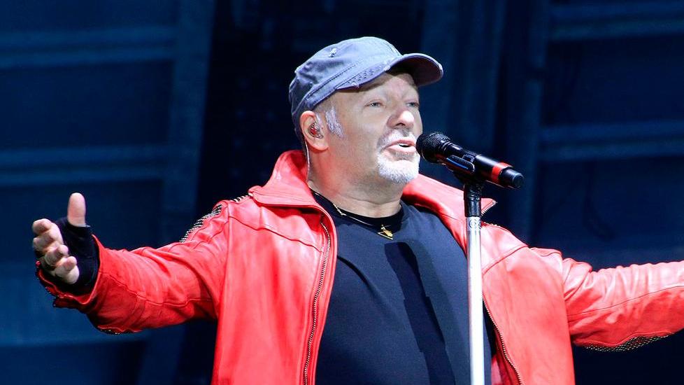 Vasco compie 64 anni, Zocca oggi in festa