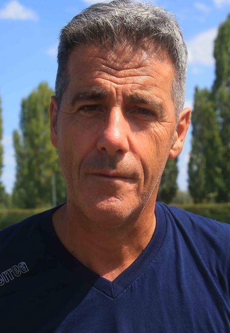 Parola si deve fermare Pazienza si tiene pronto 