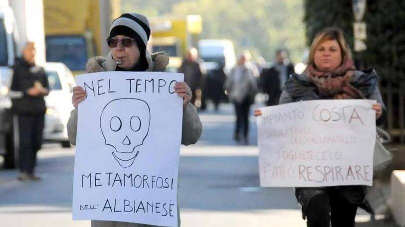 Gli albianesi tornano in piazza per tre giorni