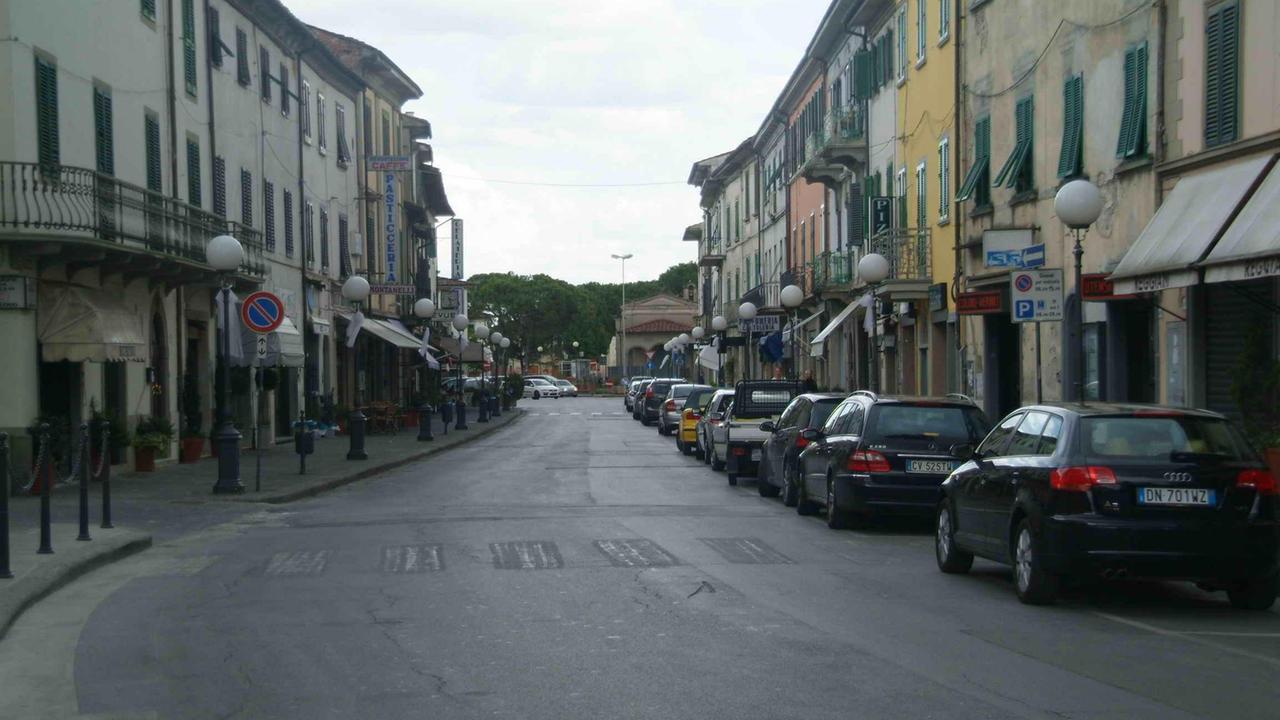 Via Cavour ad Altopascio