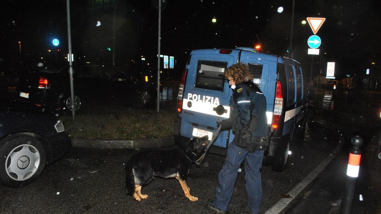 Canti antidroga in servizio