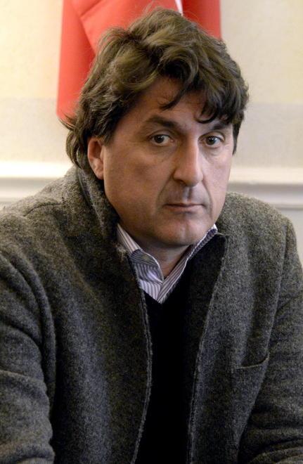 Mozione di sfiducia per Saimo Biliotti 