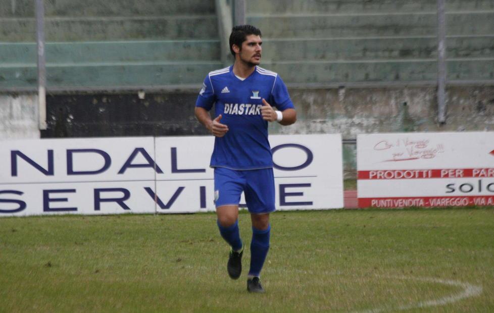 Poker corsaro, Seravezza scatenato 