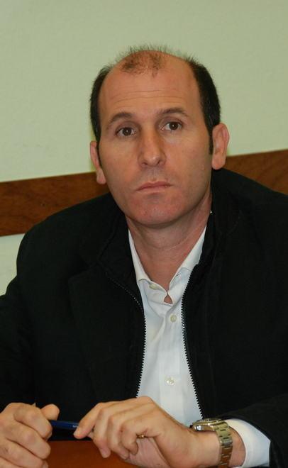 Pinna: «Pronti al dialogo con FI solo se Nizzi fa un passo indietro» 