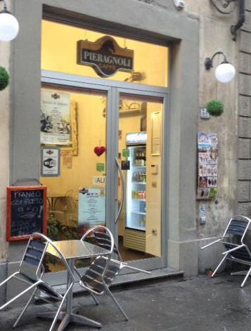 Si sente male al bar e muore Inutile corsa dell’ambulanza