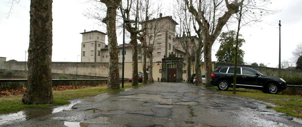 Opg, il viale passa al Comune e sulla chiusura si rimanda ancora 