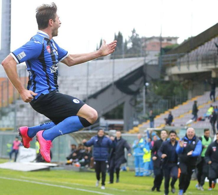 Il derby parla chiaro: Pisa sempre in corsa 