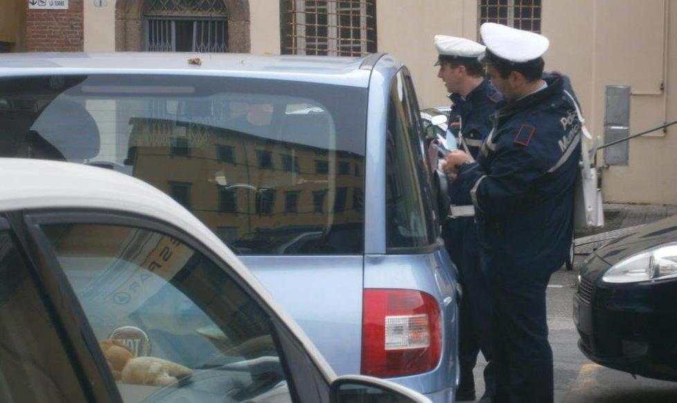Scoperti i furbetti del disco orario 