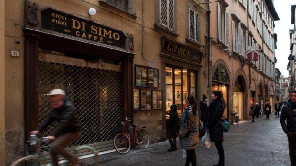 Lo storico Caffè Di Simo resta in affitto alla Cogea