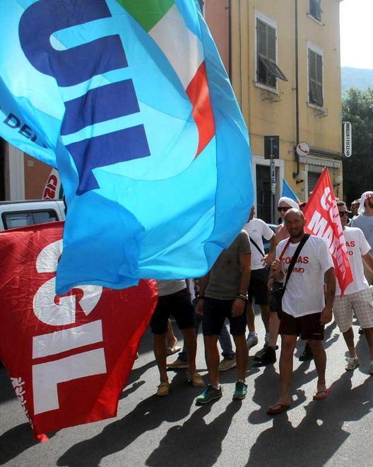 I datori di lavoro rivogliono indietro 100 euro di stipendio 