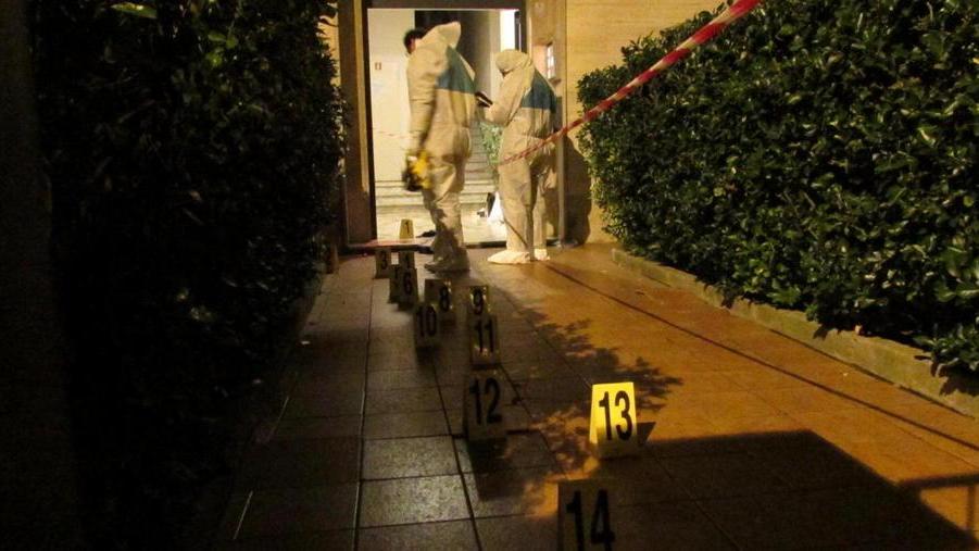 C’è l’ipotesi spada come arma del delitto Decisiva l’autopsia