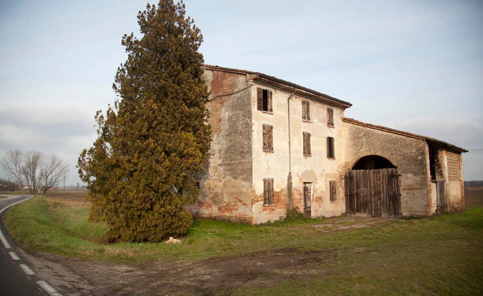 Senza lavoro, coppia decide di morire 