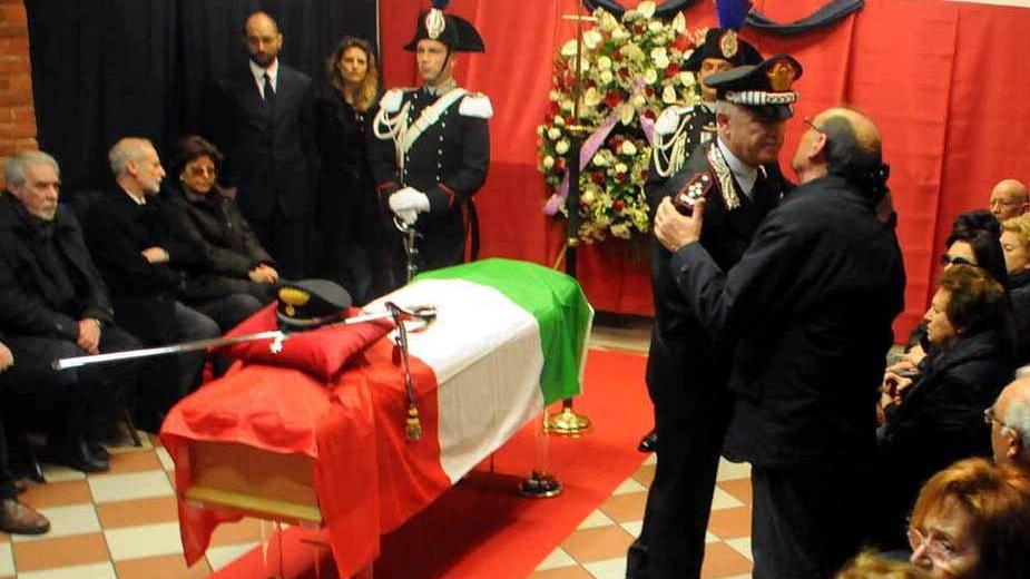 Maresciallo assassinato, le contromosse della difesa