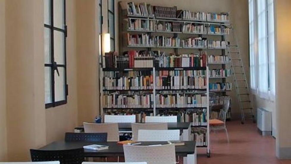 Lite sull’appalto della biblioteca «Perché si cambia la gestione?» 