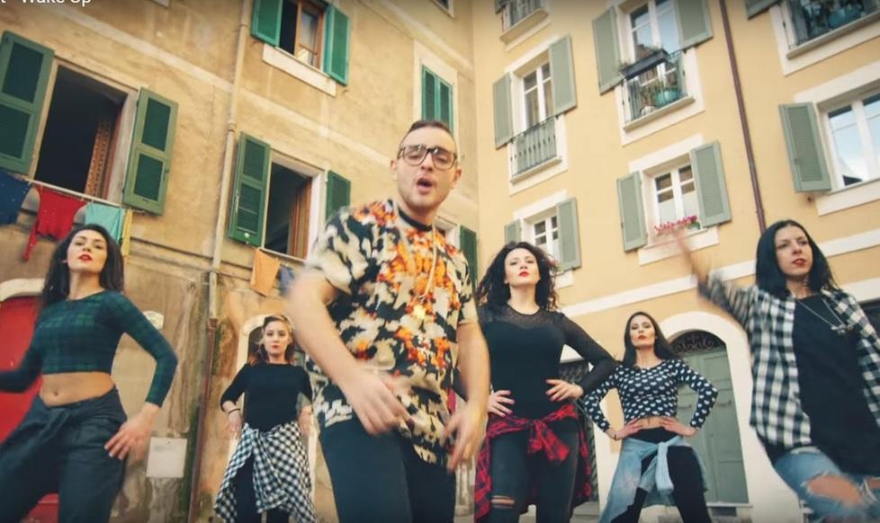 Girato a Sassari il video di Rocco Hunt, big a Sanremo