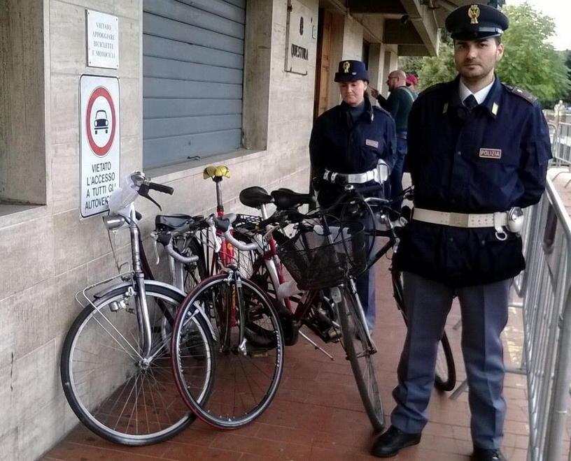 Sette furti non bastano, arriva l’ottavo 