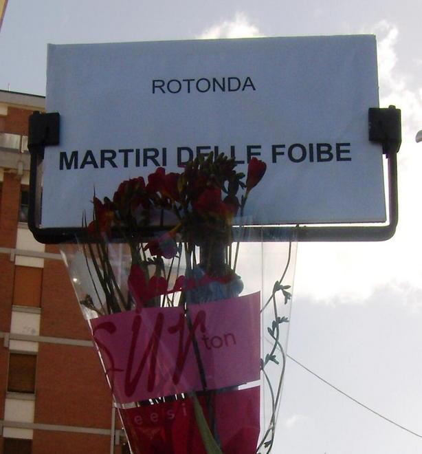 Foibe, offesa ai martiri del massacro 
