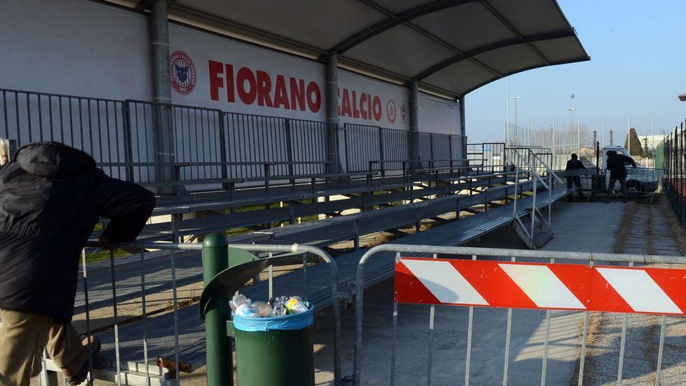 Rissa durante la partita di ragazzi Daspo per due dei genitori-tifosi 