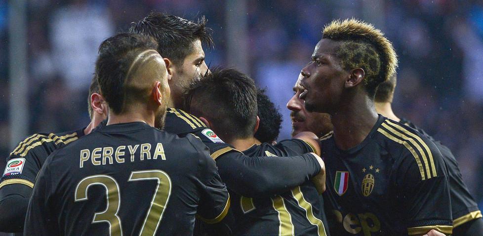 Juve, per fermare il Napoli Allegri vara la difesa a 4 