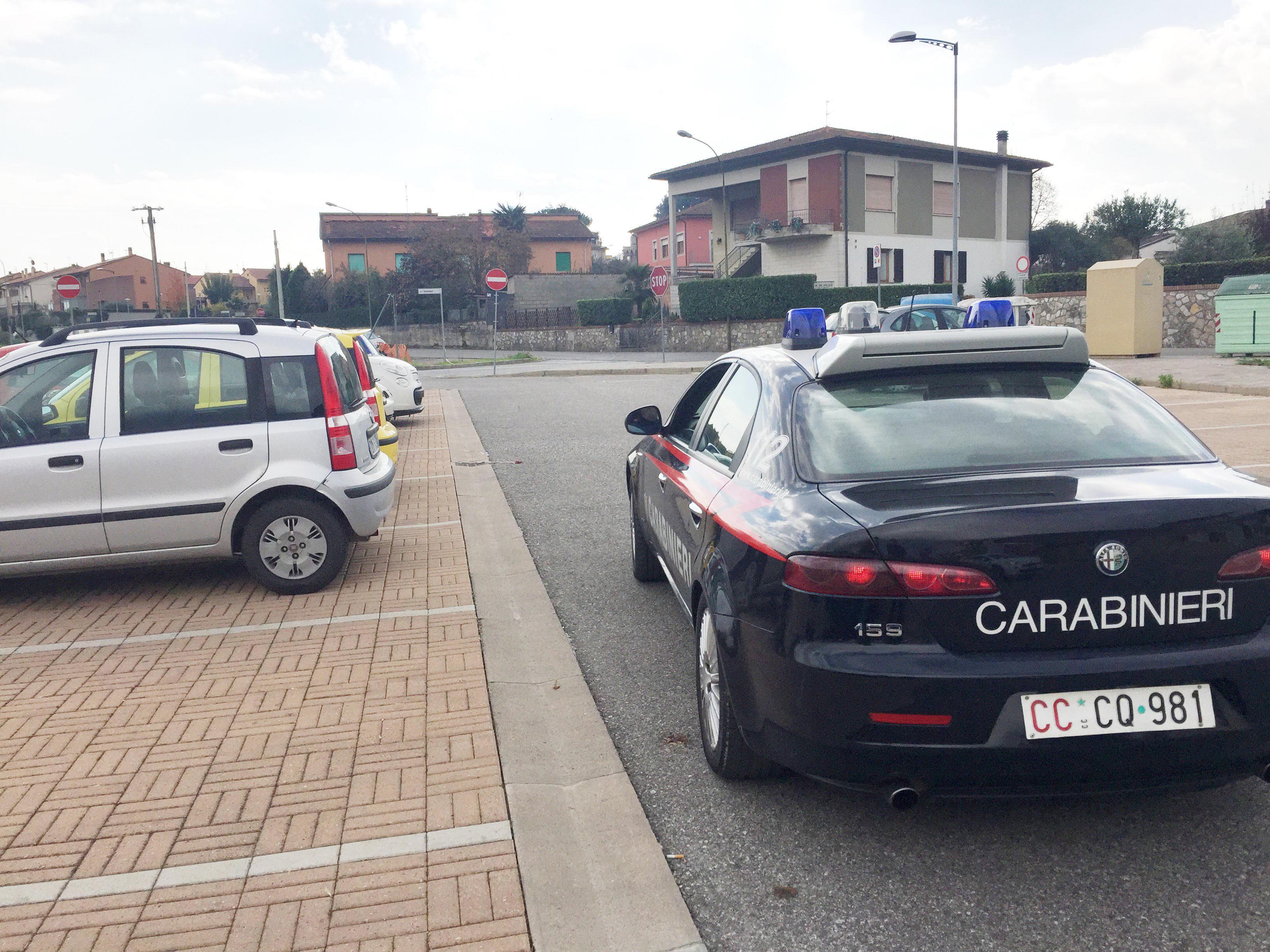 Un'auto dei carabinieri